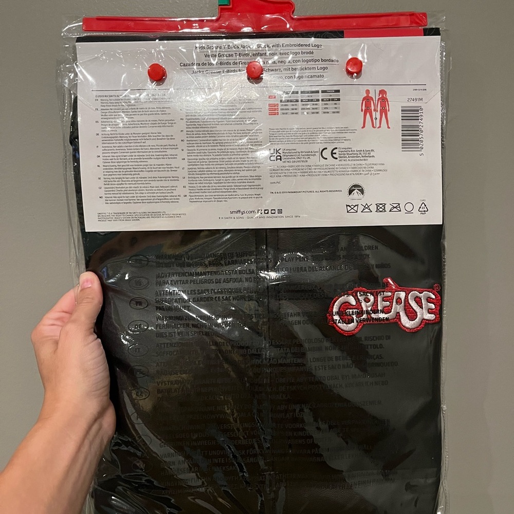🆕 NWT Kids Grease T-Birds Jacket Costume – Ages 7–9 – Black - Picture 4 of 7